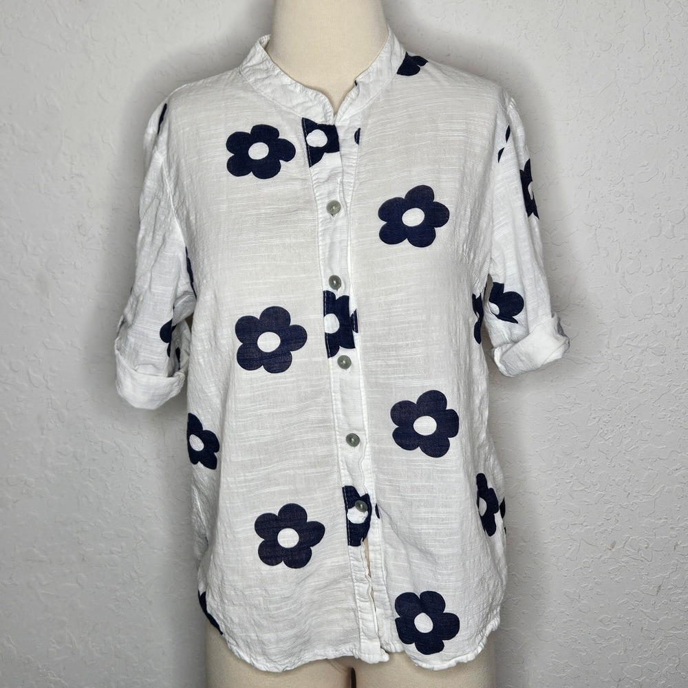 Made in Italy Women White Navy Blue Daisy Floral Cotton Gauze Roll Tab Shirt S